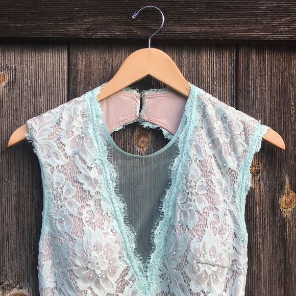 Prom/formal dress! - Picture 4 of 5